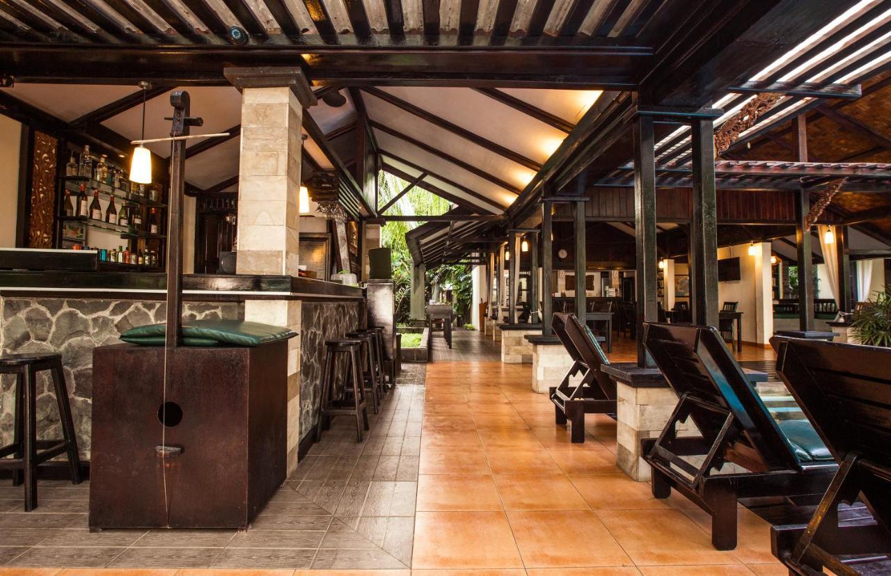 The Village Bunaken Exterior photo